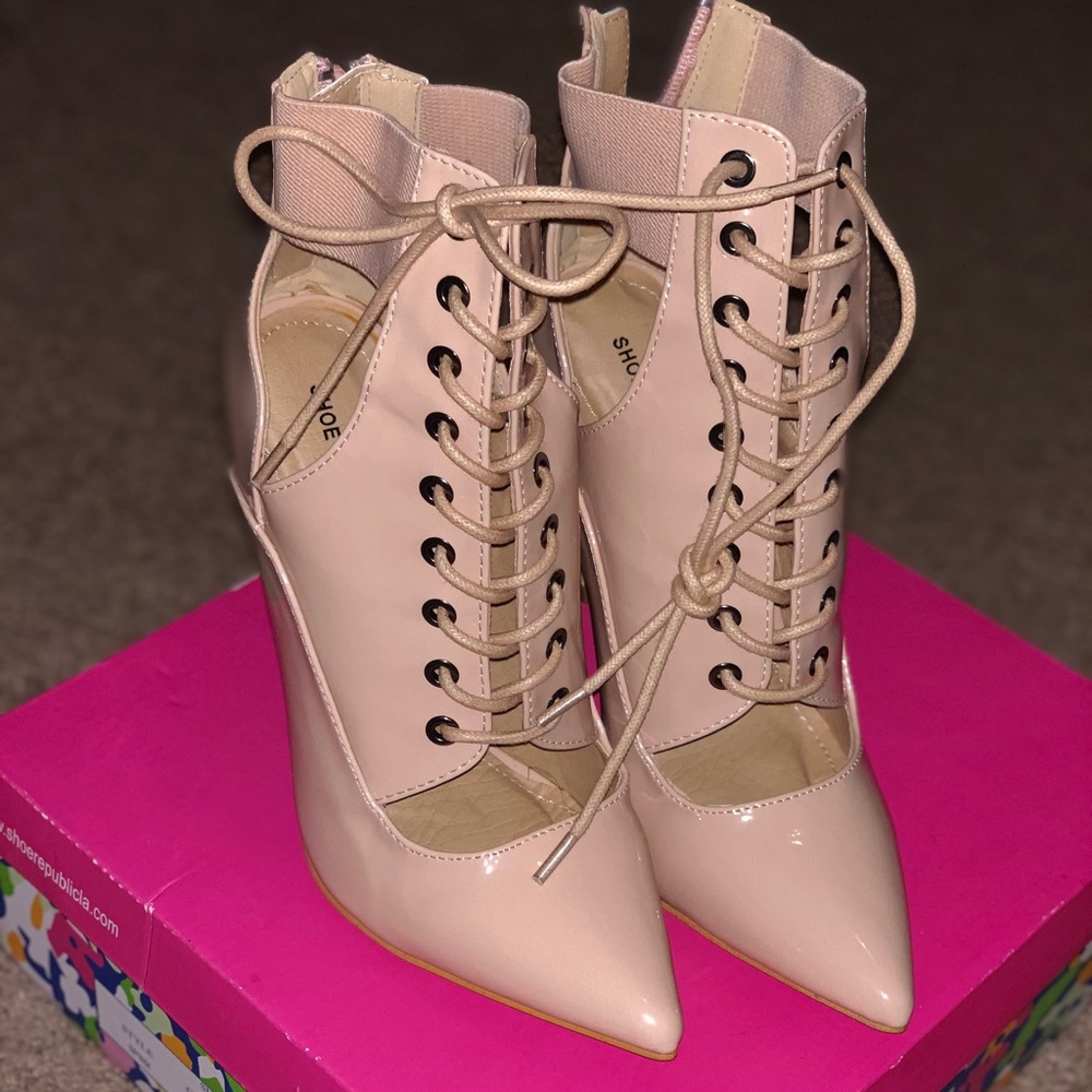 Nude heels